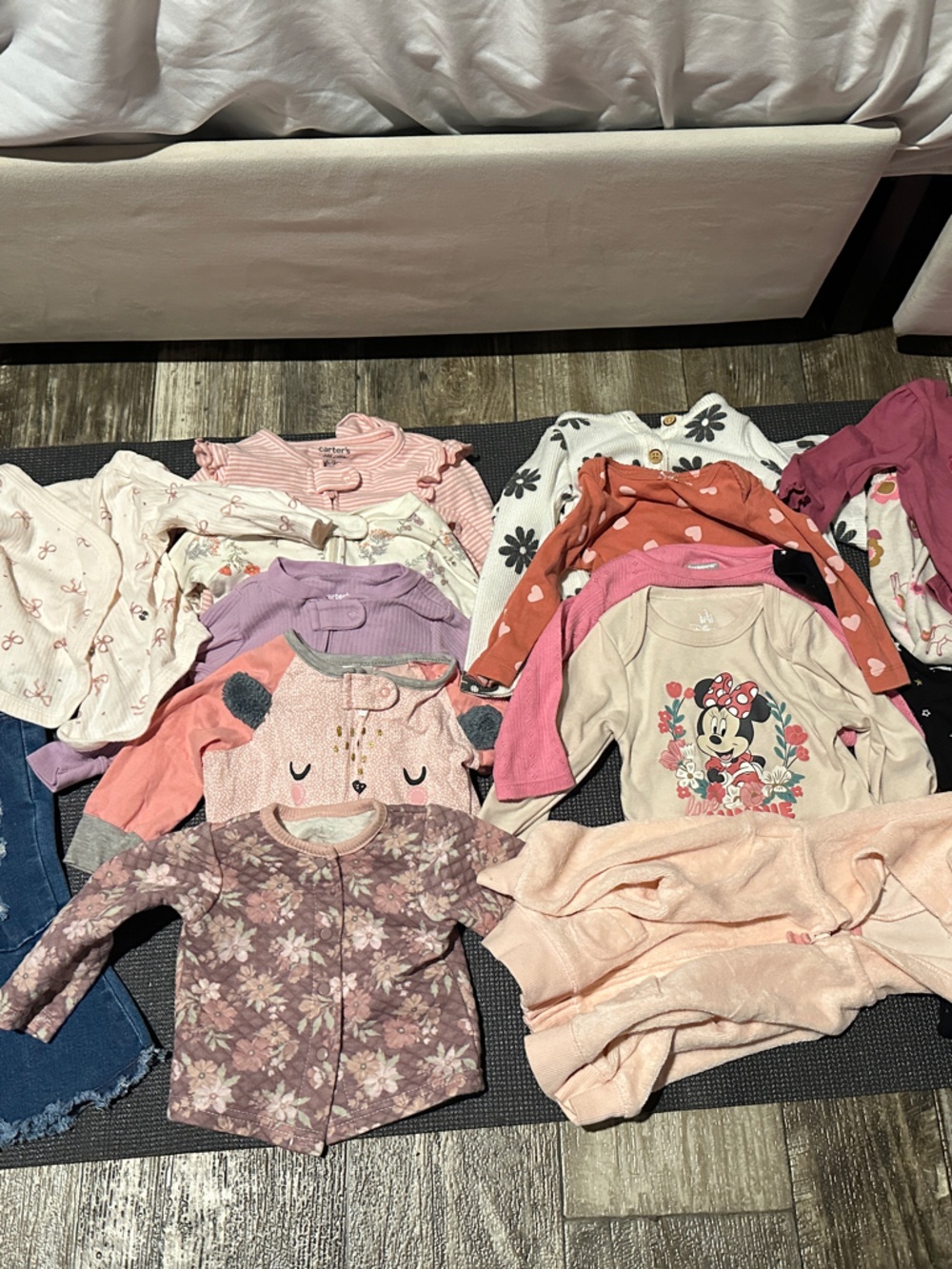 Baby Girl 6-9M Fall/ Winter Clothing Lot of 17- Juicy Couture, Carter’s and more